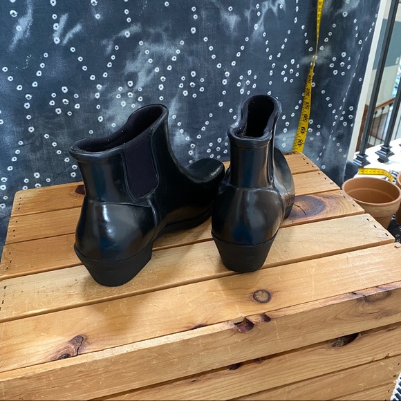 Bogs “Valerie” - Size 7 Women’s Black Ankle Height Rain Boots Waterproof - Picture 4 of 6